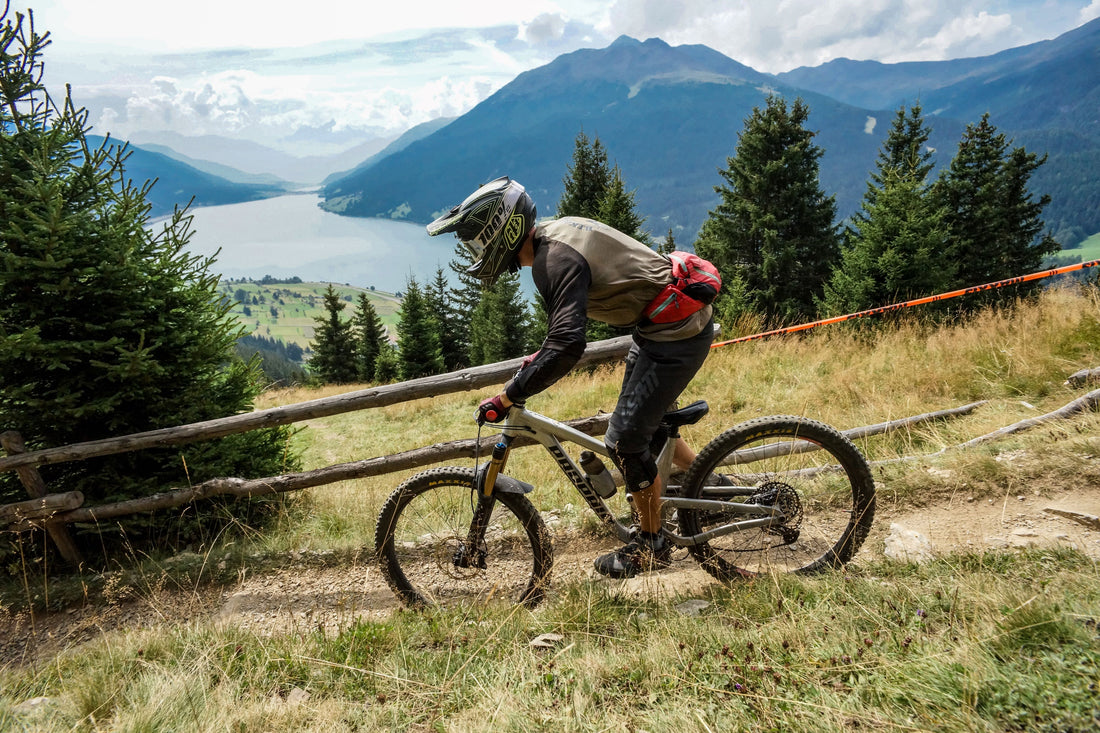 Die optimale Renn-Vorbereitung: Insights vom 3-Länder Enduro Race